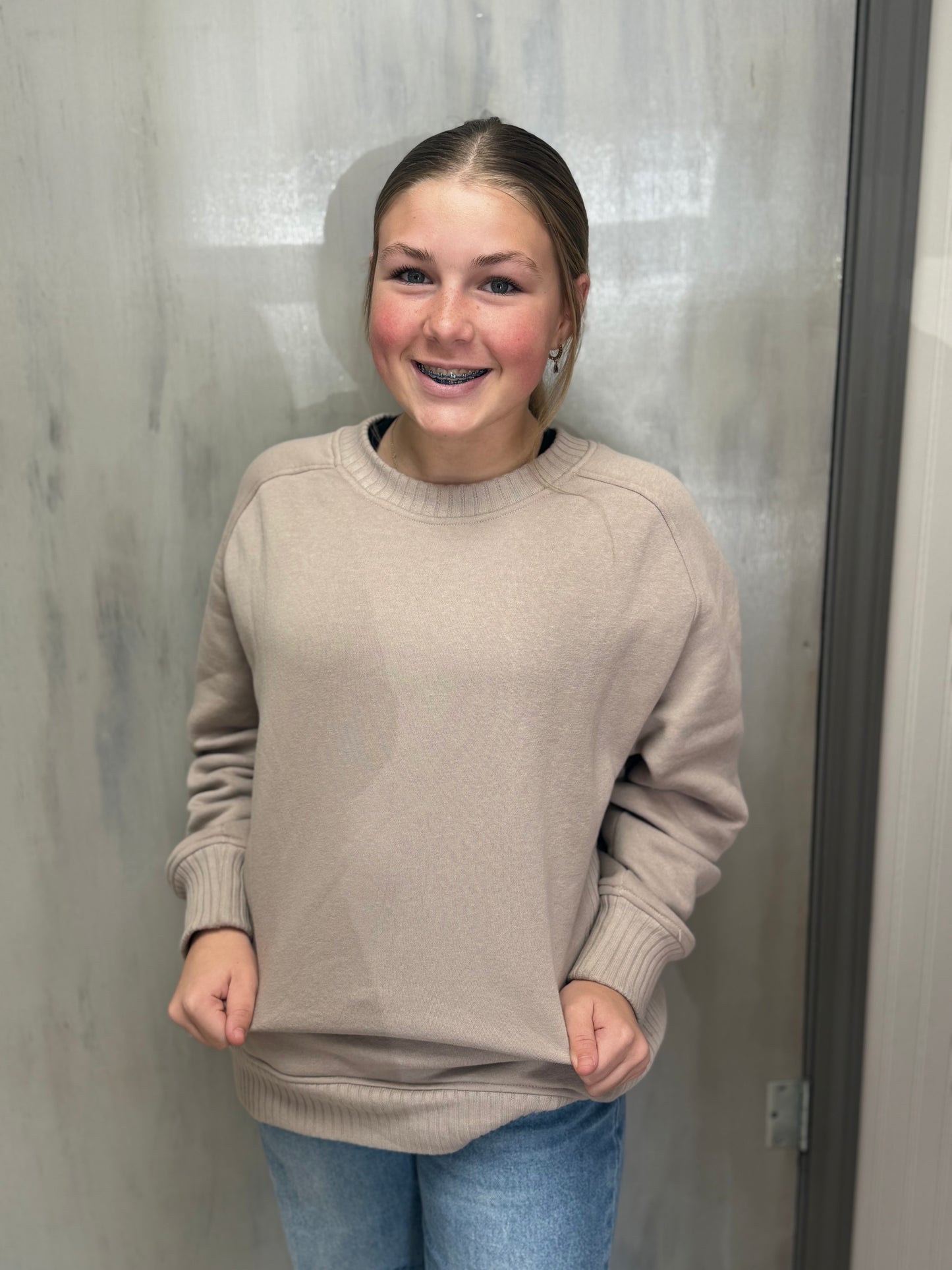 Taupe Rae Mode Sweatshirt